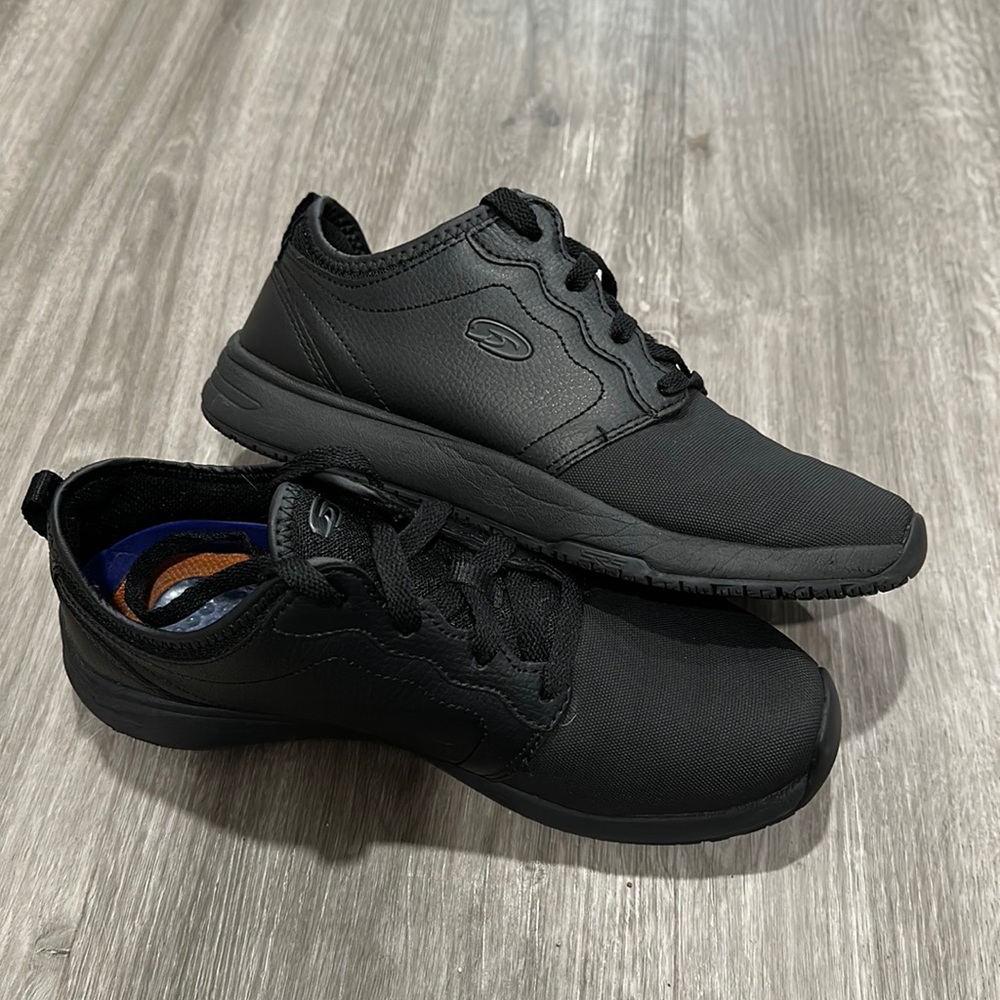 Dr. Scholl's Drive Work Sneaker